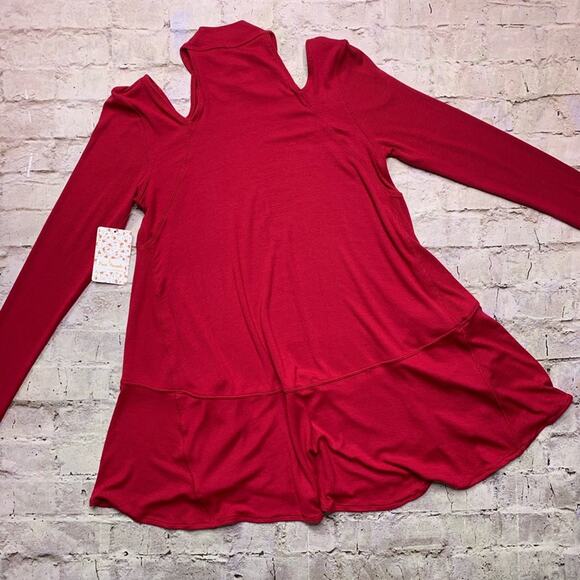 Free People Downtown Girl Tunic Top in Apple Valley - Picture 6 of 7